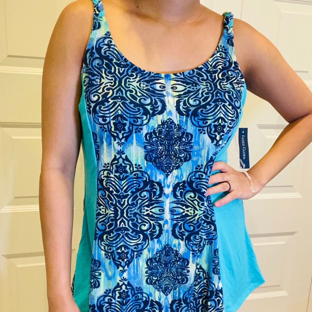 Tank top blue Nwt